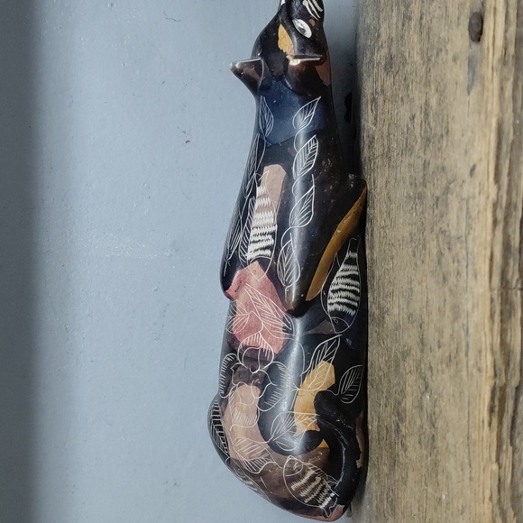 Vintage Hand Carved Soapstone Kenyan Cat Figurine - Picture 4 of 6